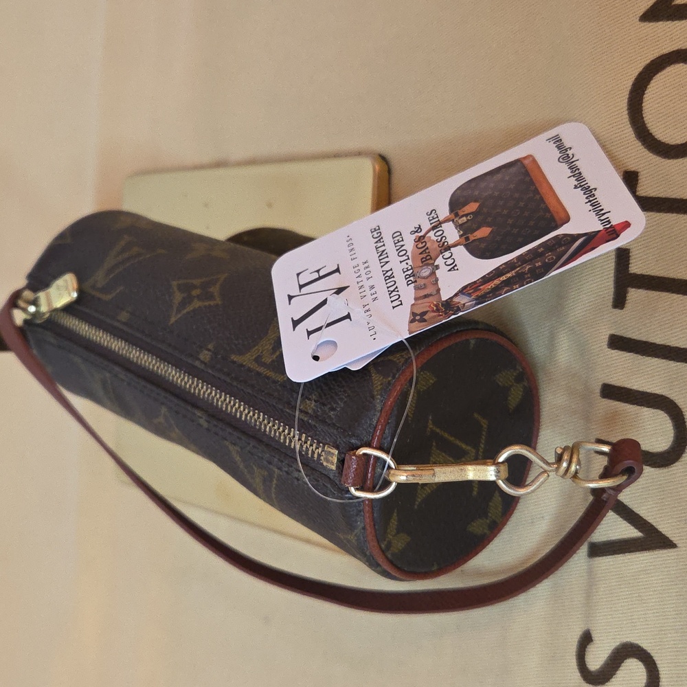 Louis Vuitton 1970's ULTRA RARE Mini Papillon wristlet-highly collectable piece - Picture 14 of 17